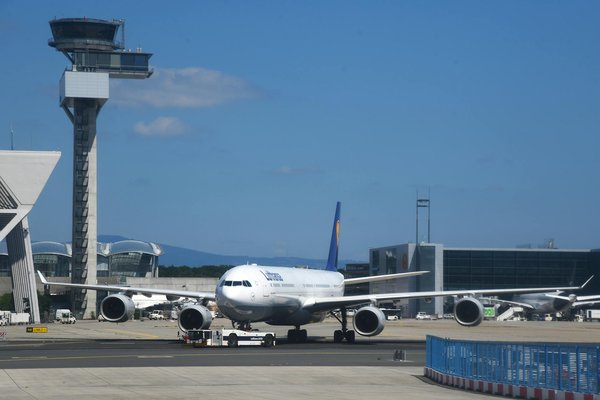 Join the Adventure: A Guide to Participating in Historical Reenactments Across the UK